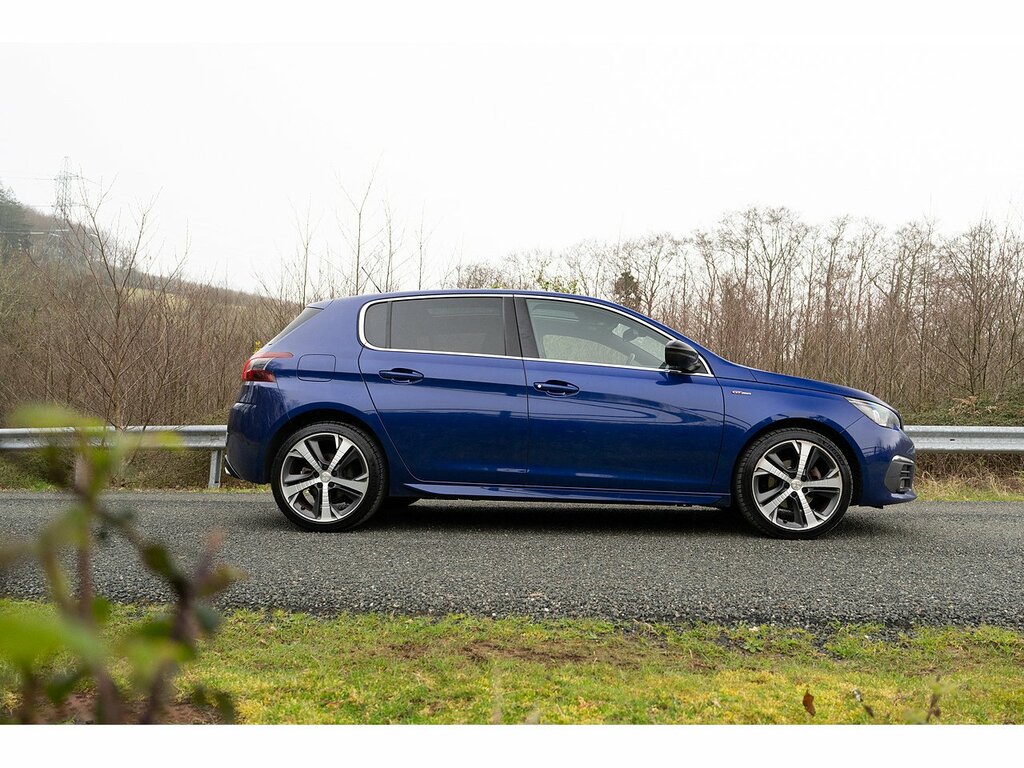 Peugeot 308 Bluehdi Gt Line WG67UUK Blue #4