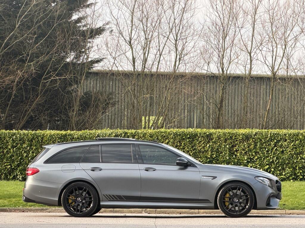 Mercedes-Benz E Class 4.0 E63 V8 Biturbo Amg S Edition 1 Spds Mct 4Matic Grey #2