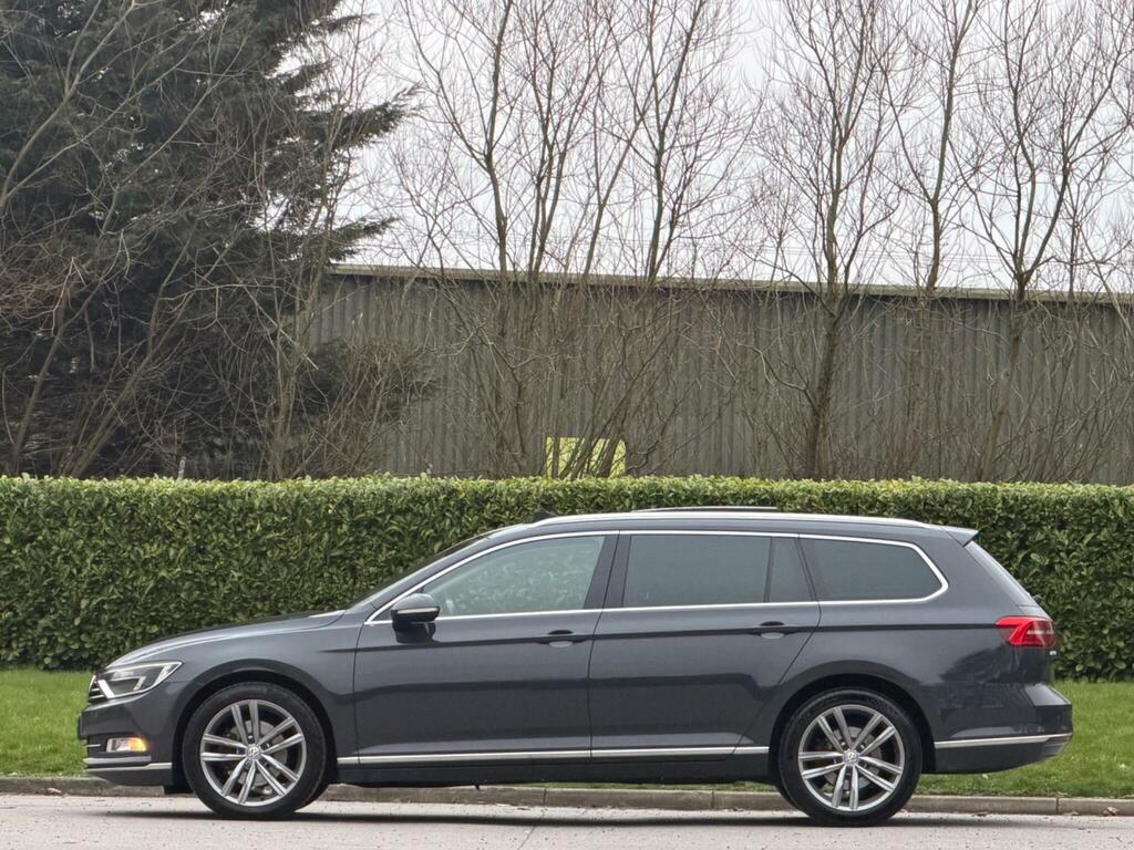 Volkswagen Passat 1.6 Tdi Gt Euro 6 Ss Grey #4
