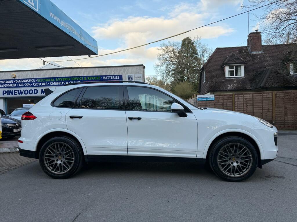Porsche Cayenne 3.0 Td V6 Platinum Edition Tiptronics 4Wd Euro 6 EK66DVN White #5