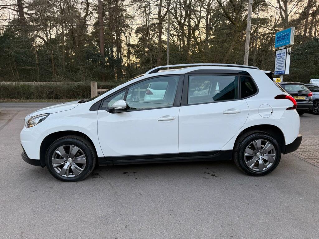 Peugeot 2008 1.2 Puretech Active Euro 6 White #6
