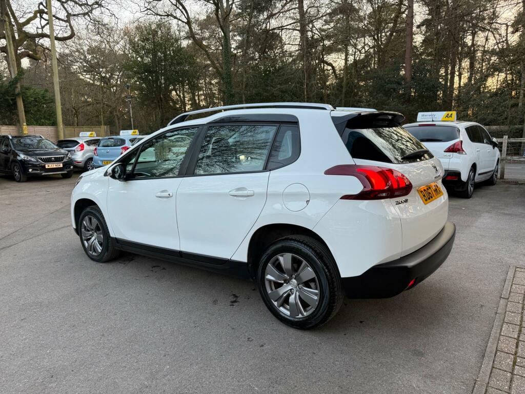 Peugeot 2008 1.2 Puretech Active Euro 6 White #2