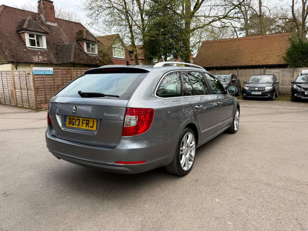 Skoda Superb 2.0 Tdi Elegance Dsg Euro 5 DG13FRJ Grey #4