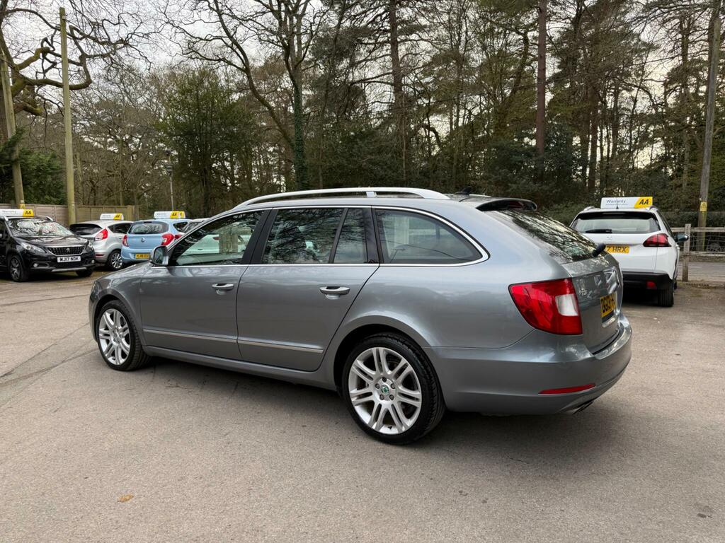 Skoda Superb 2.0 Tdi Elegance Dsg Euro 5 DG13FRJ Grey #2