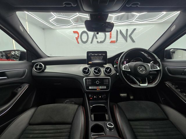 Mercedes-Benz GLA Class 1.6 Gla180 Amg Line Edition Suv 7G-dct RE70PVX Red #4