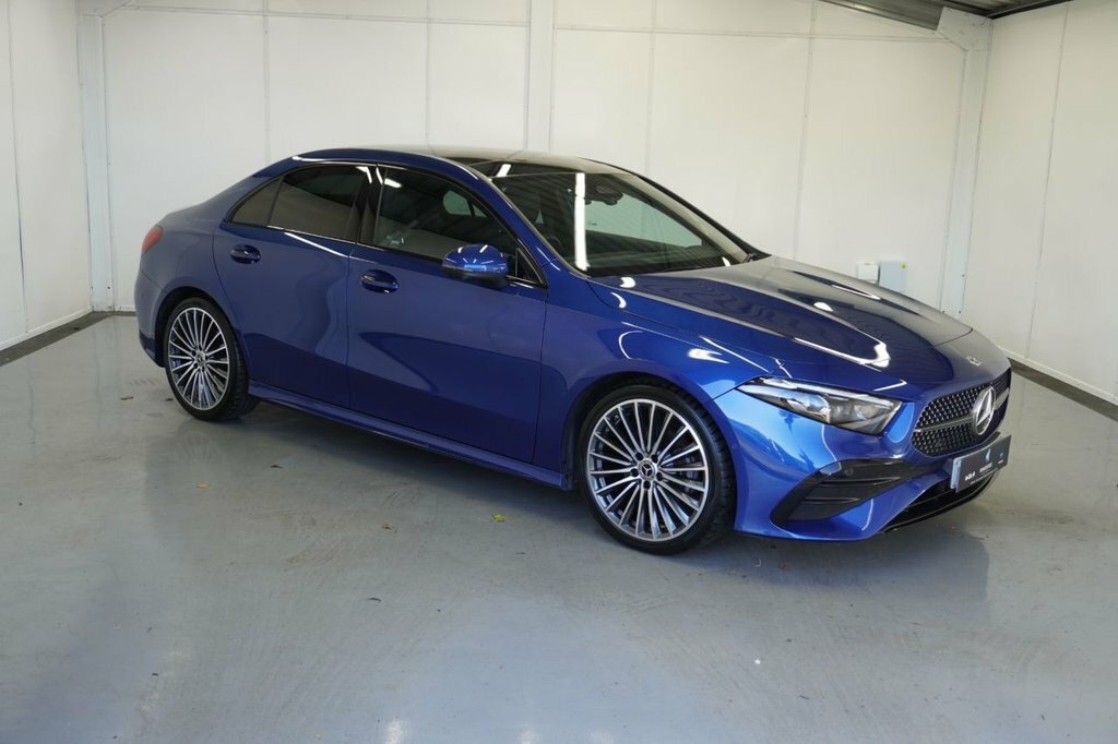 Mercedes-Benz A Class 1.3L Amg Line KT73OPW Blue #2