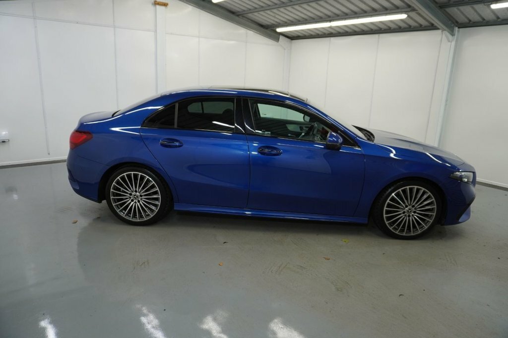 Mercedes-Benz A Class 1.3L Amg Line KT73OPW Blue #6