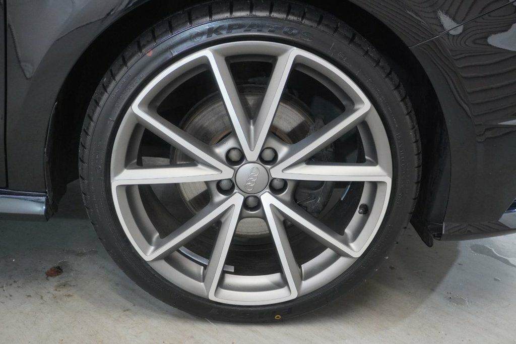 Audi A1 1.4L Black Edition VA18HAE Black #3