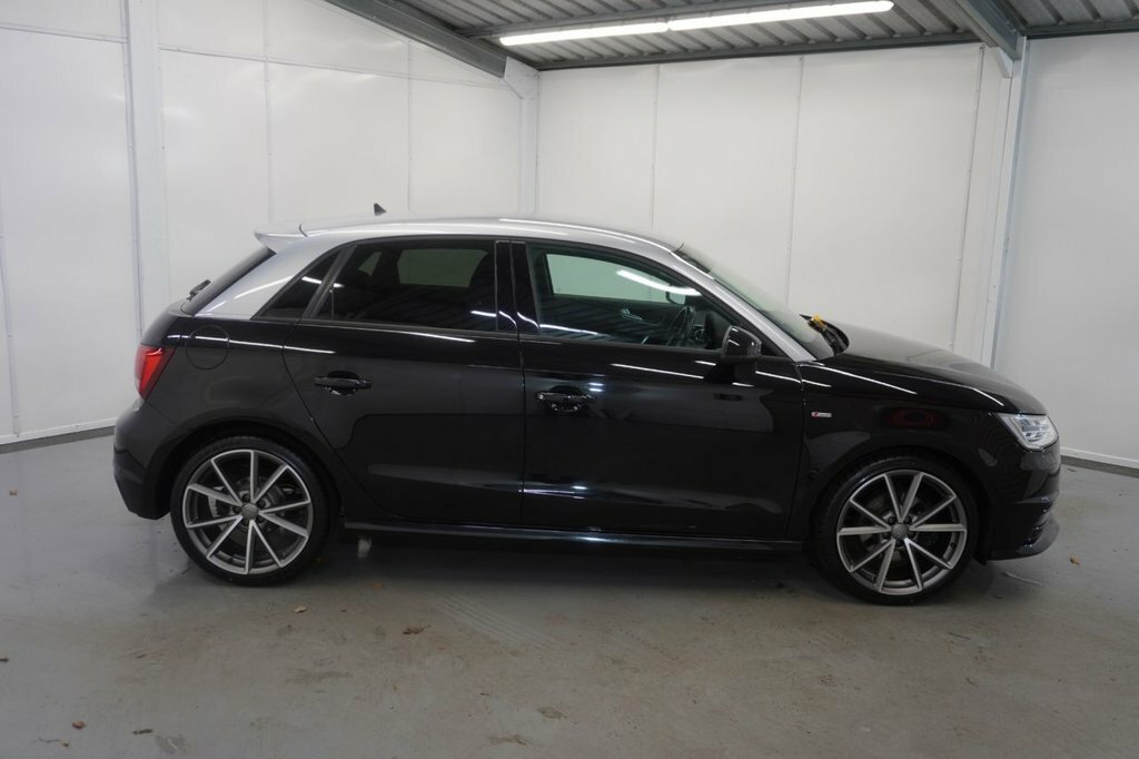Audi A1 1.4L Black Edition VA18HAE Black #6