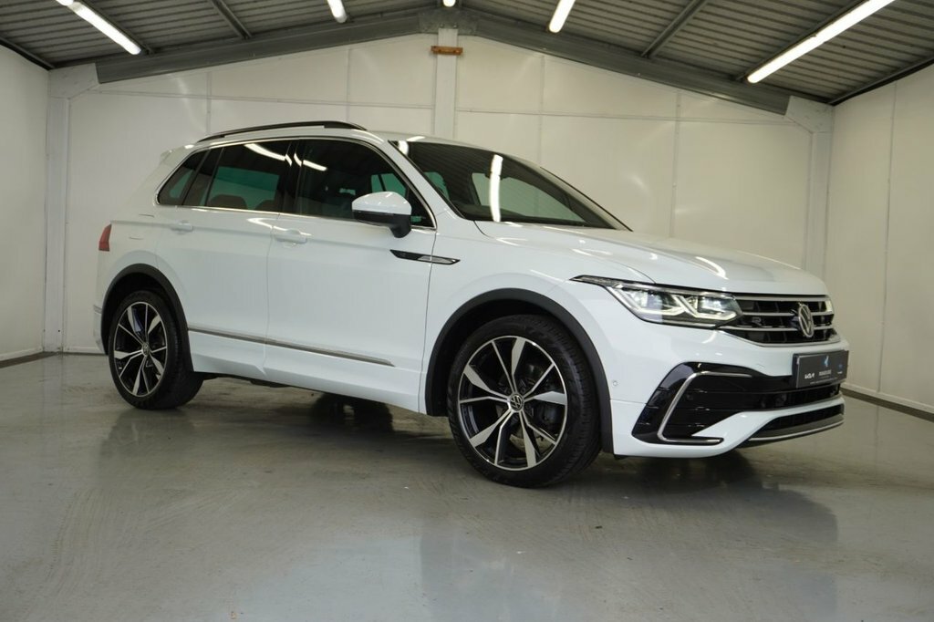 Volkswagen Tiguan 2L R-line White