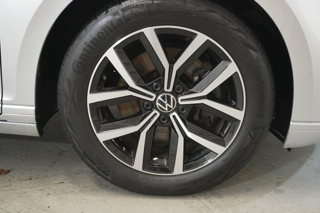 Volkswagen Passat 1.5L Se Nav Silver #3