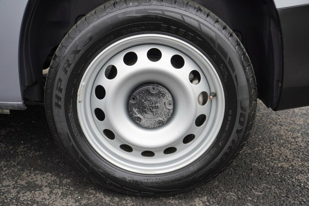 Peugeot Partner 1.5L Professional Premium YC73VVP Grey #2