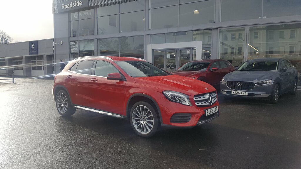 Mercedes-Benz GLA Class 2019 Mercedes Gla-class 1.6 Gla 180 Amg Line Editi BU69LXP Red #2