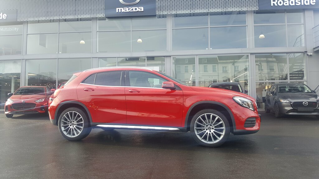 Mercedes-Benz GLA Class 2019 Mercedes Gla-class 1.6 Gla 180 Amg Line Editi BU69LXP Red #5