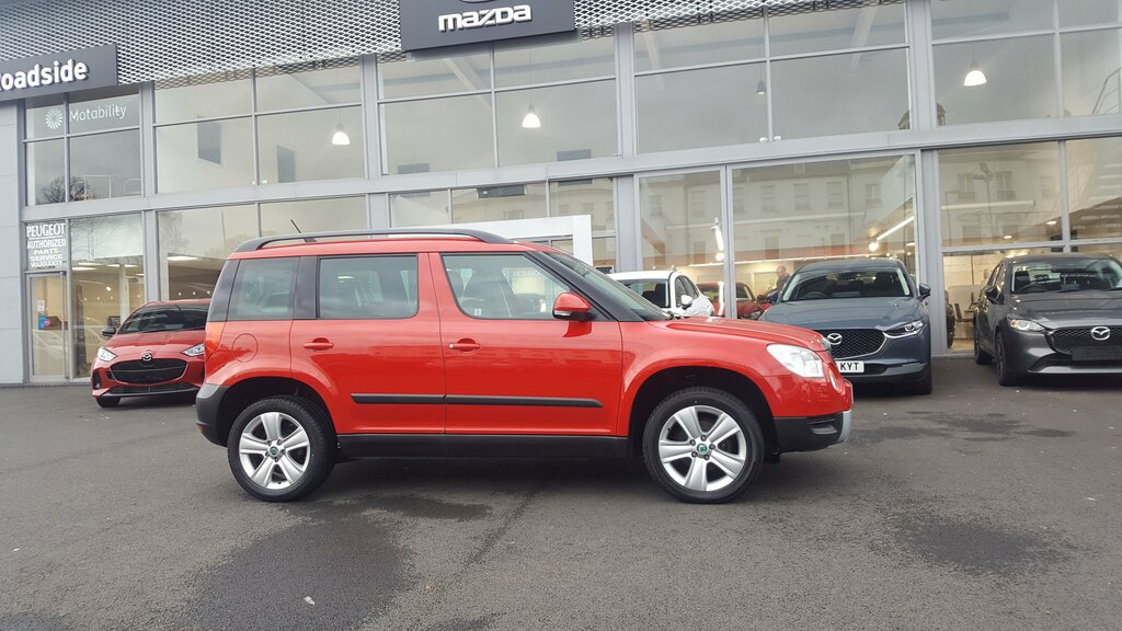 Skoda Yeti 2011 Skoda Yeti 1.2 Se Tsi Red