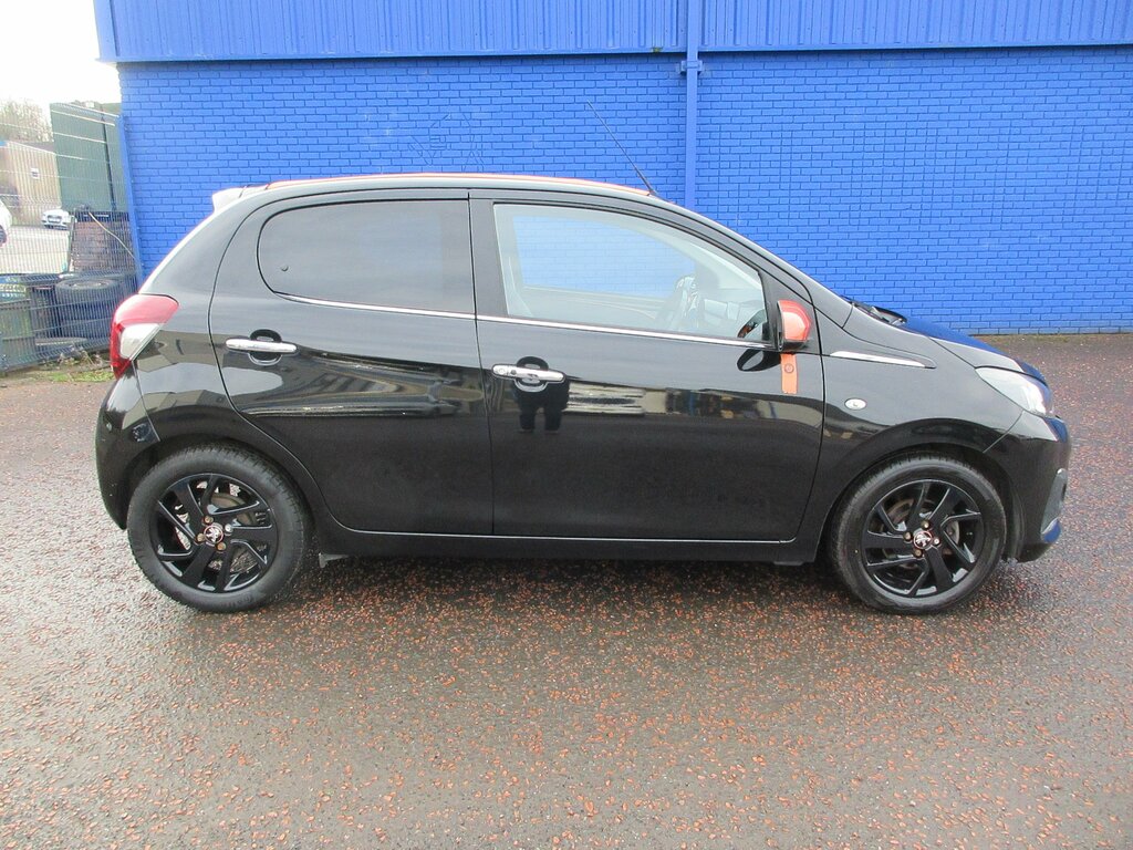 Peugeot 108 2018 Peugeot 108 1.2 Puretech Roland Garros Top Black #2