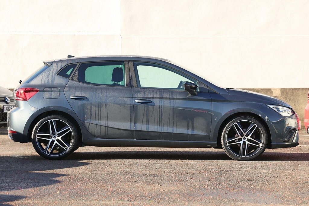 Seat Ibiza 2023 Seat Ibiza 1.0 Tsi Fr Edition FH72KAU Grey #2