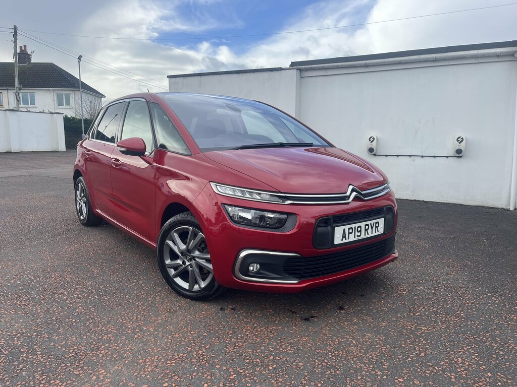 Citroen C4 SpaceTourer 2019 Citroen C4 Spacetourer 1.2 Puretech Feel Ss Red #2