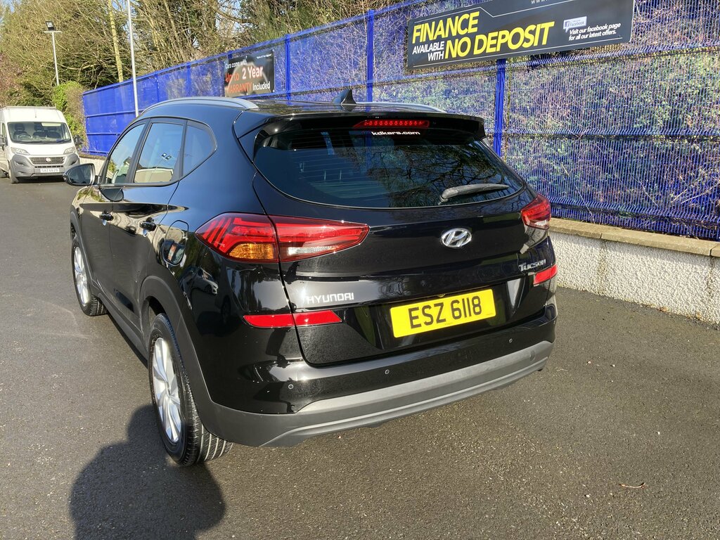 Hyundai Tucson 2020 Hyundai Tucson 1.6 Gdi Se Nav ESZ6118 Black #3