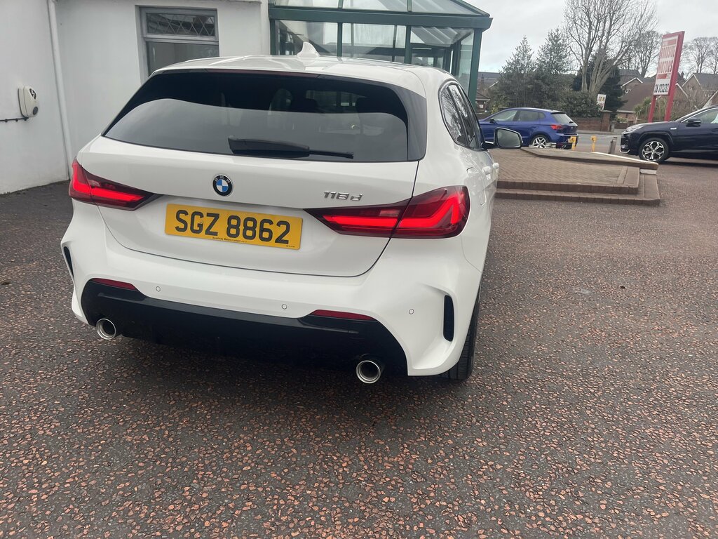 BMW 1 Series 2020 Bmw 1 Series 2.0 118D M Sport SGZ8862 White #6