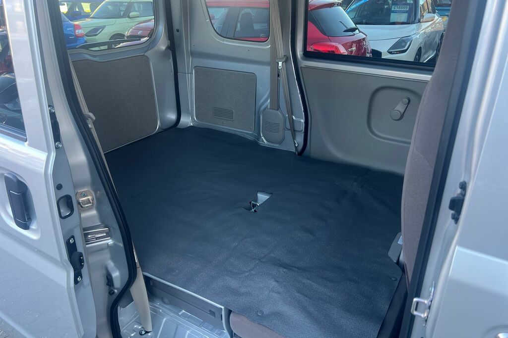 Suzuki Carry 4X4dropside Pick Up 5Mt Silver #21