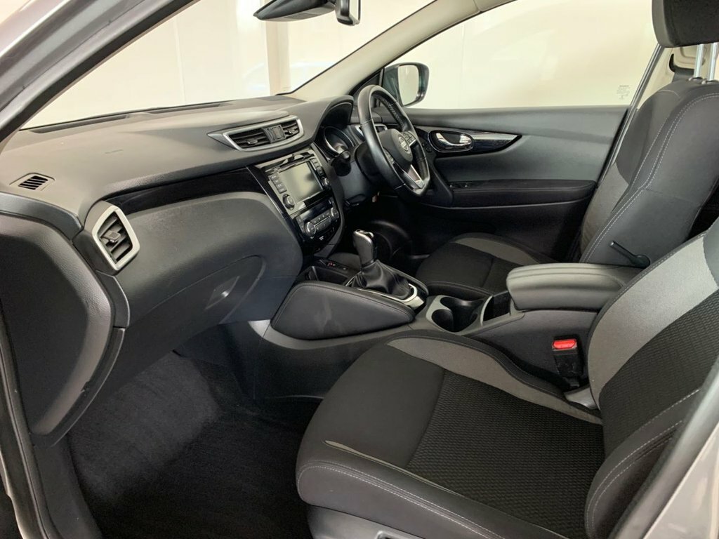 Nissan Qashqai 1.3L Acenta Premium YHZ1361 Grey #3