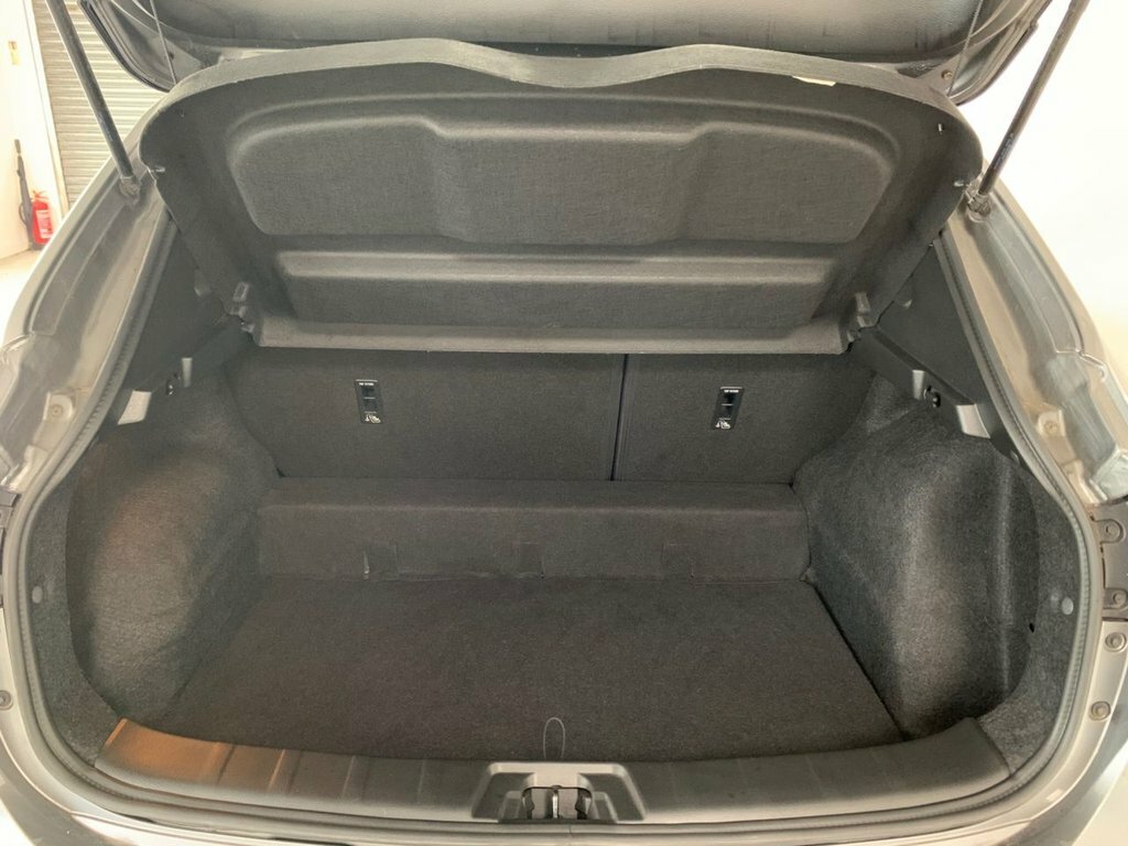 Nissan Qashqai 1.3L Acenta Premium YHZ1361 Grey #5