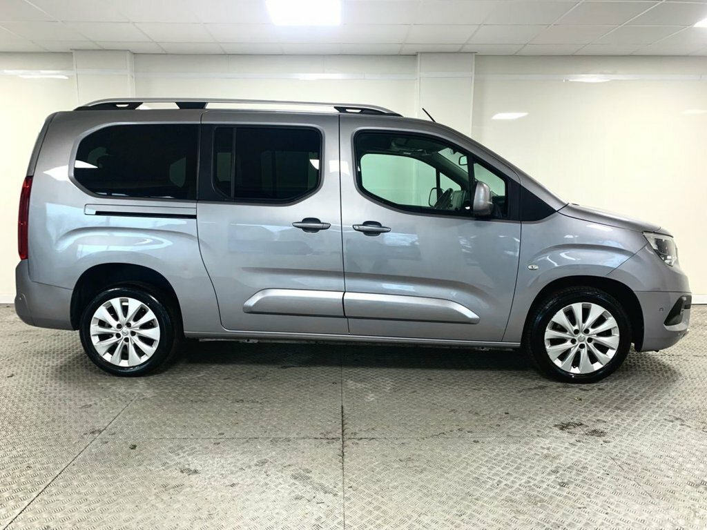 Vauxhall Combo Life 1.5L Elite Grey #3