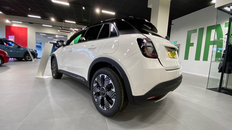 Fiat 600 1.2 Mhev La Prima Suv Hybrid E-dct Euro PE75UDM  #5