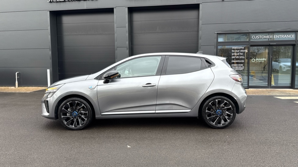 Renault Clio 1.6 E-tech Esprit Alpine Hatchback Hybr BU68BBB #6