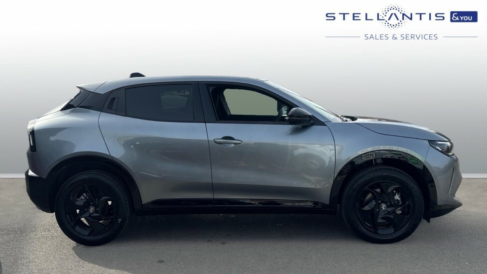 Alfa Romeo Junior 1.2 Mhev Ibrida Suv Hybrid E-dct Euro 6  #2