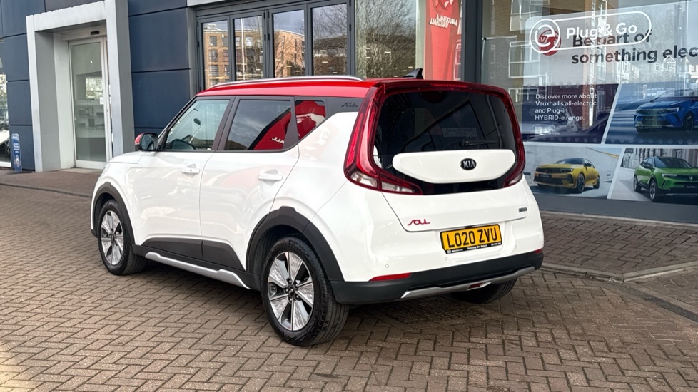 Kia Soul 64Kwh First Edition Suv 201 Bhp  #5