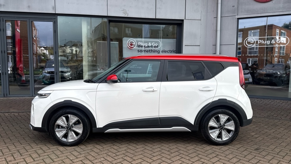 Kia Soul 64Kwh First Edition Suv 201 Bhp  #6