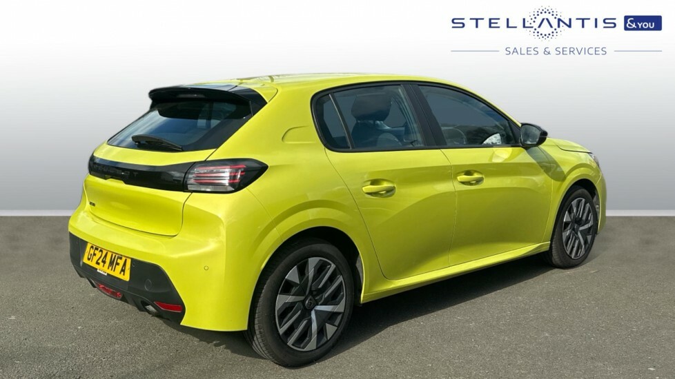 Peugeot 208 1.2 Puretech Active Hatchback Eu GF24MFA  #3