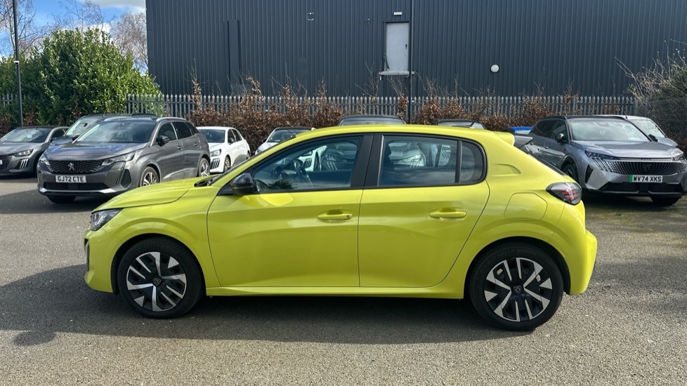Peugeot 208 1.2 Puretech Active Hatchback Eu GF24MFA  #6