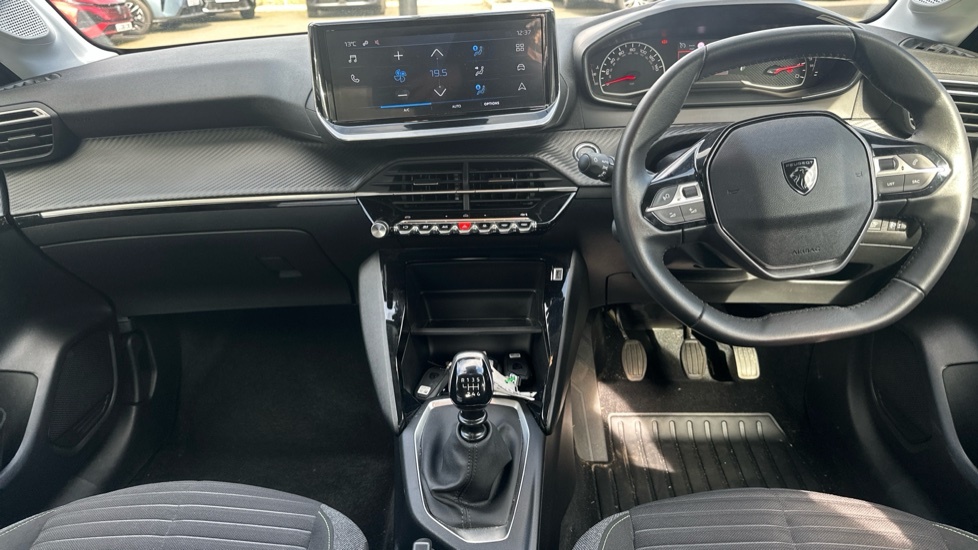 Peugeot 208 1.2 Puretech Active Hatchback Eu GF24MFA  #4