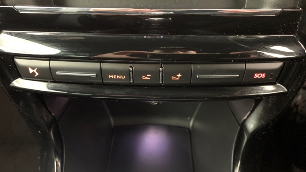 DS DS 3 Cabrio 1.2 Puretech Connected Chic Cabriolet Euro 6 Ss Black #50