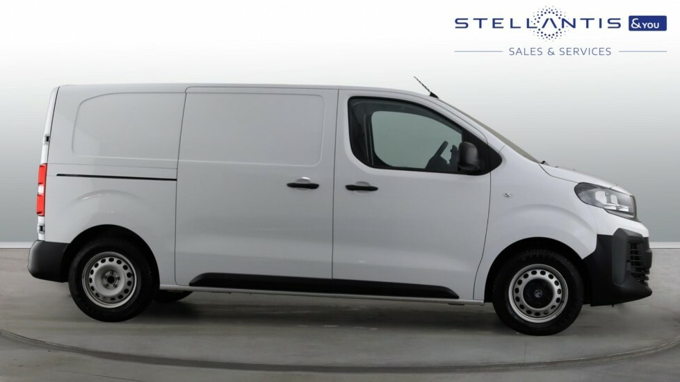 Vauxhall Vivaro 1.5 Turbo D Prime Panel Van 6Dr Swb HD24CPF #4