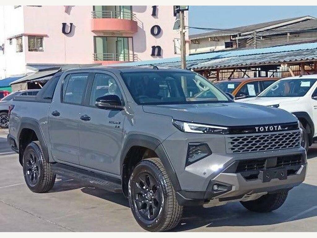 Toyota HILUX 2.8 D-4d Invincible X Pickup Double Cab Grey #4