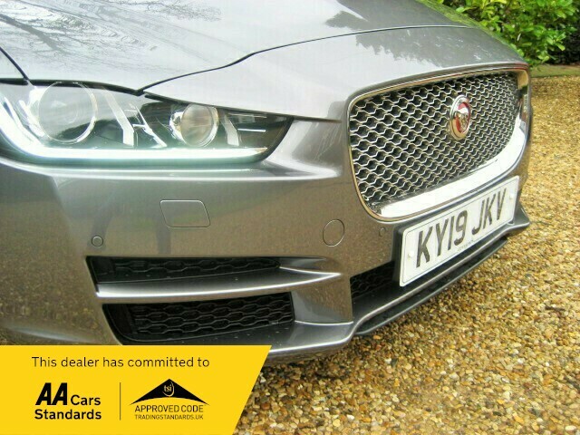 Jaguar XE 2.0 D Portfolio 180Bhp Grey #5