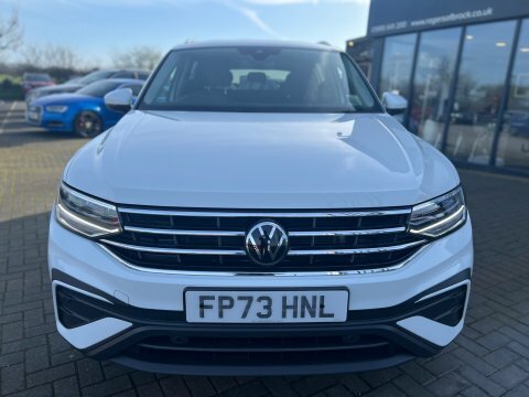 Volkswagen Tiguan Allspace Life 1.5 Tsi FP73HNL White #3