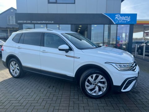 Volkswagen Tiguan Allspace Life 1.5 Tsi White