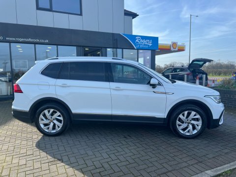 Volkswagen Tiguan Allspace Life 1.5 Tsi FP73HNL White #6