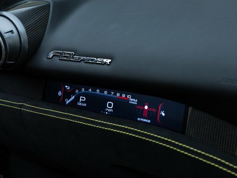 Ferrari F8 Spider V8 F1 Dct Euro 6 Red #22