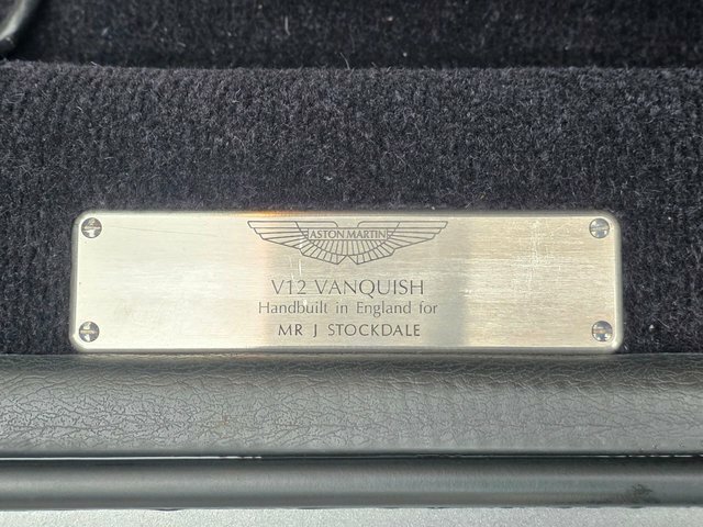 Aston Martin Vanquish V12 20 Silver #27