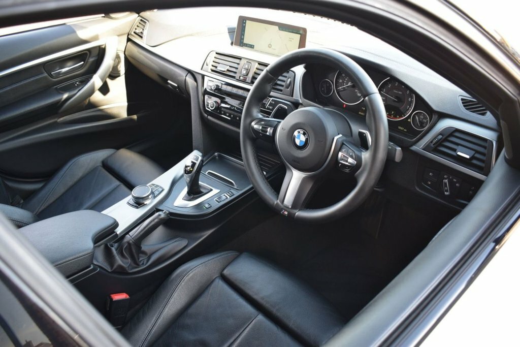 BMW 3 Series 3L M Sport Shadow Edition LG18POV White #3