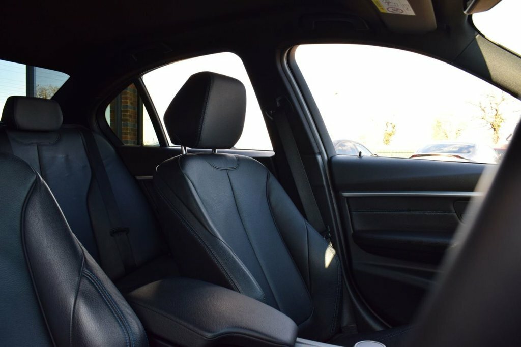 BMW 3 Series 3L M Sport Shadow Edition LG18POV White #5