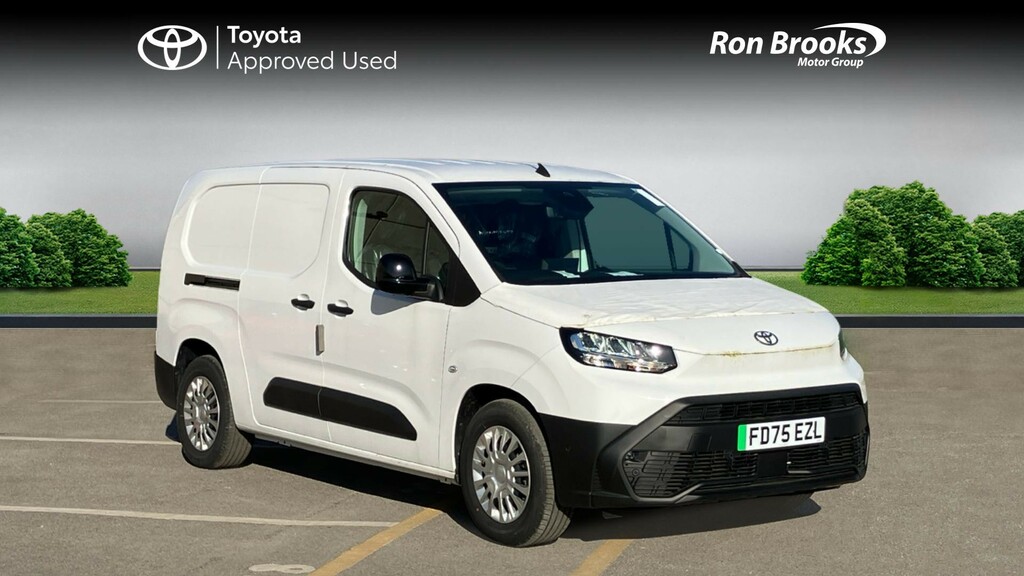 Toyota Proace City 50Kwh Icon Long Panel Van White