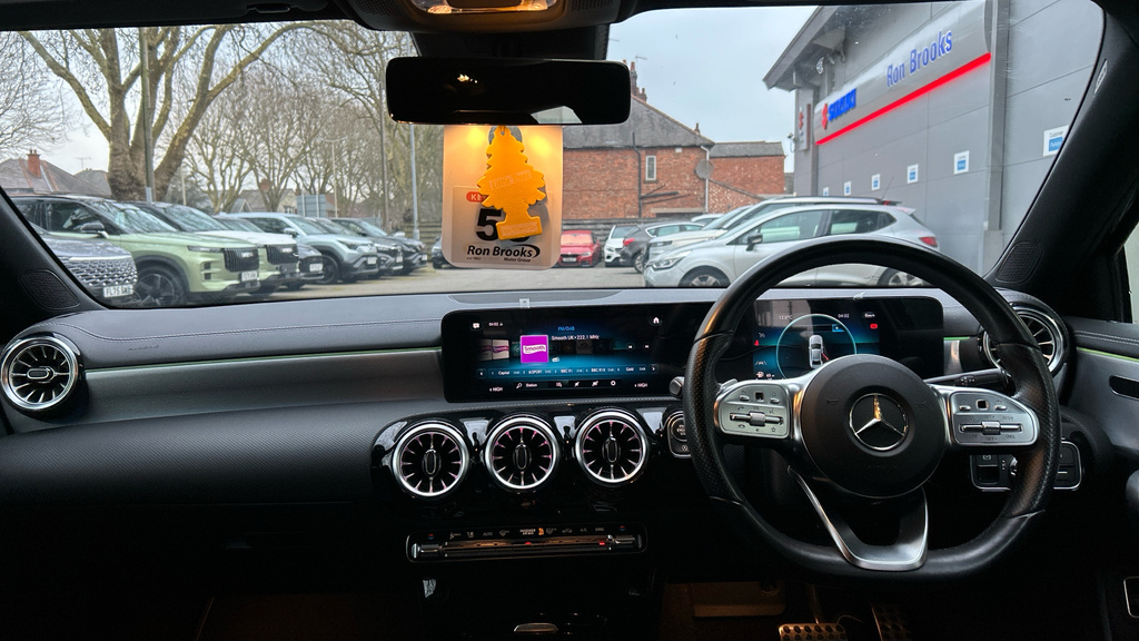 Mercedes-Benz A Class 1.3 A200 Amg Line Edition FE22TXG Black #5