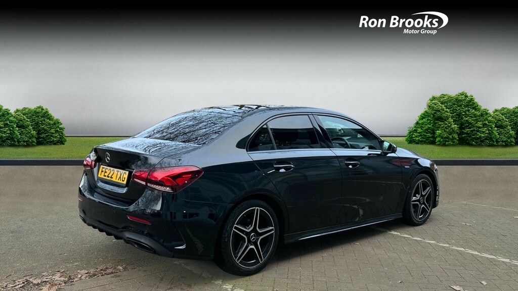 Mercedes-Benz A Class 1.3 A200 Amg Line Edition FE22TXG Black #2